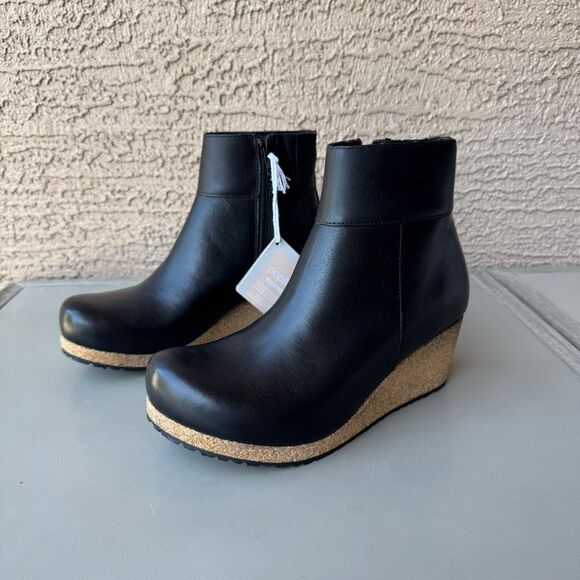 Birkenstock Papillio Ebba Wedge Boots Women’s 7US or 38EU Black Smooth Leather